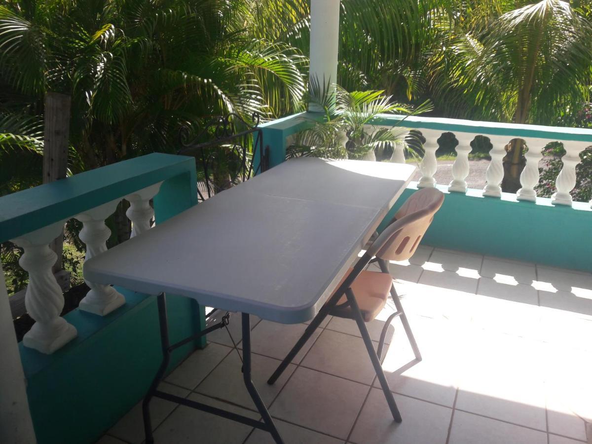 Danglez Bed & Breakfast Bataka المظهر الخارجي الصورة